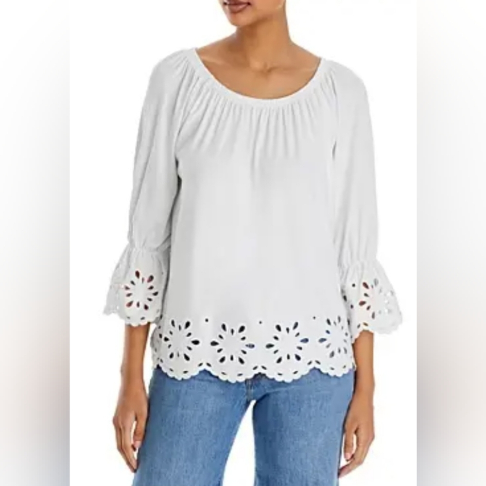 Cupio White Eyelet Floral Lace Detail Bell Sleeve Blouse Women's Size Medium